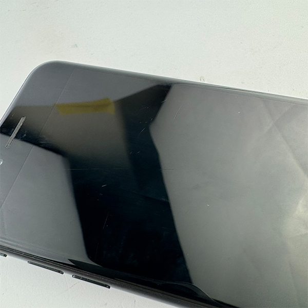 Apple iPhone 7 32GB Black Б/У №3790 (Стан 7/10)