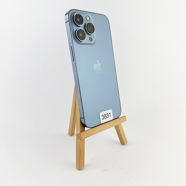 Apple iPhone 13 Pro 256GB Sierra Blue Б/У №3831 (Стан 9/10)