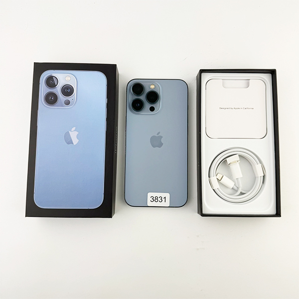 Apple iPhone 13 Pro 256GB Sierra Blue Б/У №3831 (Стан 9/10)