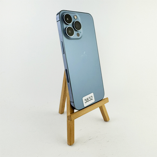 Apple iPhone 13 Pro 256GB Sierra Blue Б/У №3832 (Стан 9/10)