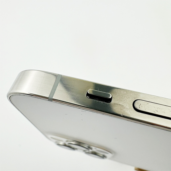 Apple iPhone 12 Pro 128GB Silver Б/У №3411 (Стан 8/10)