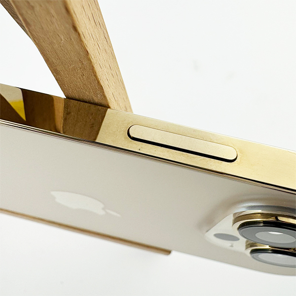 Apple iPhone 13 Pro 256GB Gold Б/У №3402 (Стан 9 /10)