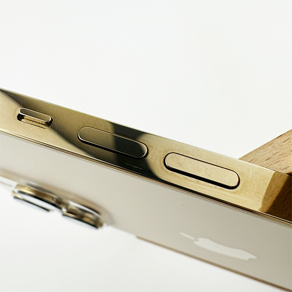 Apple iPhone 13 Pro 256GB Gold Б/У №3402 (Стан 9 /10)