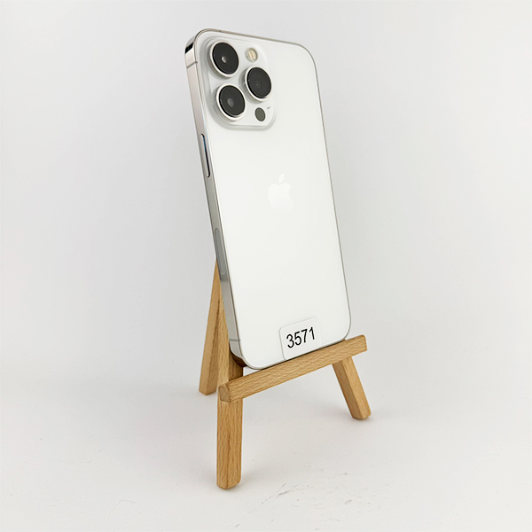 Apple iPhone 13 Pro 128GB Silver Б/У №3571 (Стан 8/10)