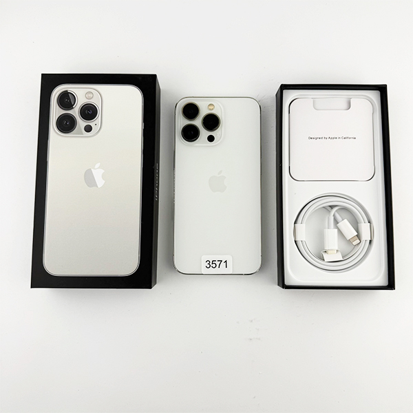 Apple iPhone 13 Pro 128GB Silver Б/У №3571 (Стан 8/10)