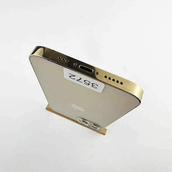 Apple iPhone 12 Pro 256GB Gold Б/У №3572 (стан 8/10)