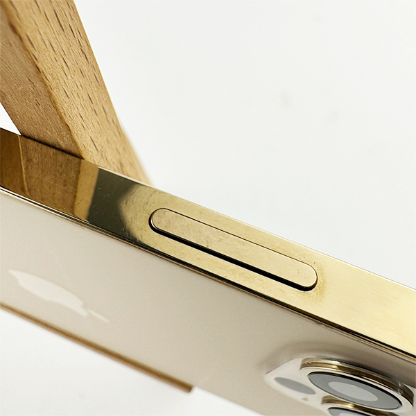 Apple iPhone 12 Pro 128GB Gold Б/У №3576 (Стан 7/10)