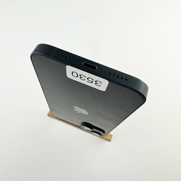 Apple iPhone 13 128GB Midnight Б/У №3530 (Стан 8/10)