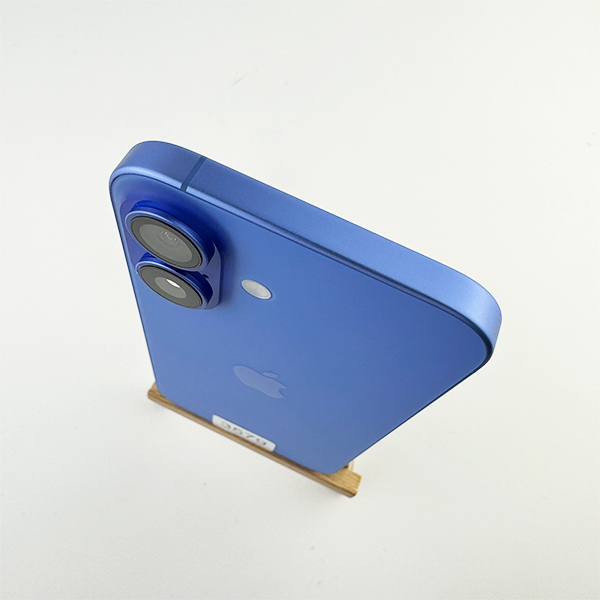 Apple iPhone 16 128GB Ultramarine Б/У №3579 (Стан 10/10)