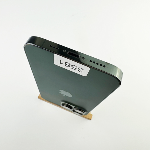 Apple iPhone 13 Pro 256GB Alpine Green Б/У №3581 (Стан 8/10)