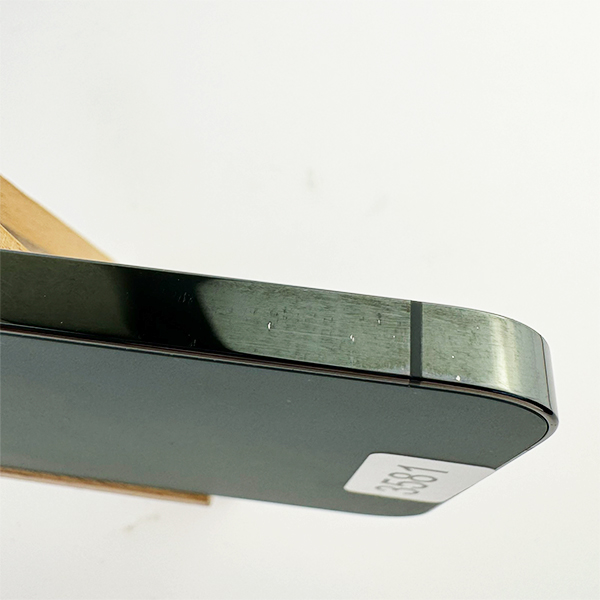 Apple iPhone 13 Pro 256GB Alpine Green Б/У №3581 (Стан 8/10)