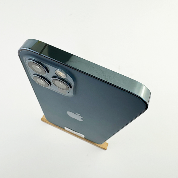 Apple iPhone 12 Pro 128GB Pacific Blue Б/У №3440 (Стан 8/10)