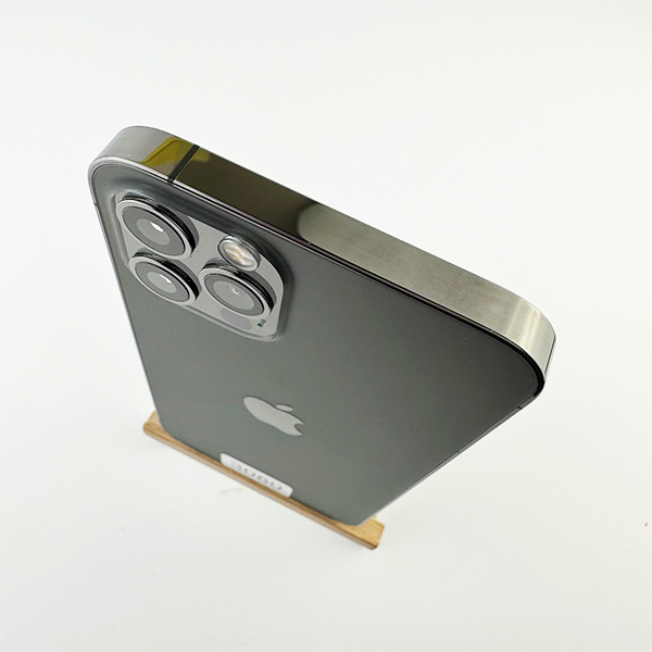 Apple iPhone 12 Pro 256GB Graphite Б/У №3080 (Стан 8/10)