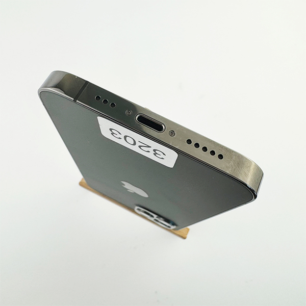 Apple iPhone 12 Pro 256GB Graphite Б/У №3203 (Стан 8/10)