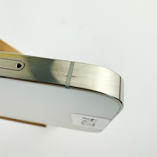 Apple iPhone 12 Pro 128GB Silver Б/У №3214 (Стан 8/10)