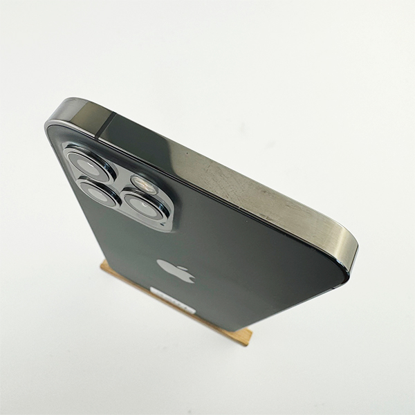 Apple iPhone 12 Pro 256GB Graphite Б/У №3201 (Стан 8/10)