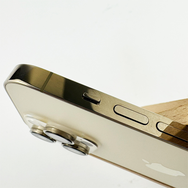 Apple iPhone 14 Pro 128GB Gold Б/У №3586 (стан 8/10)