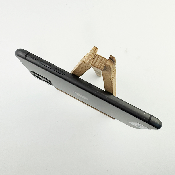 Apple iPhone 11 128GB Black Б/У №3459 (Стан 8/10)