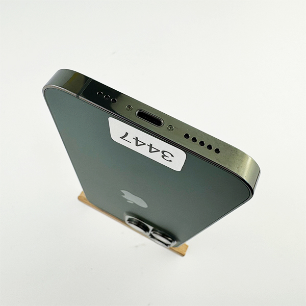 Apple iPhone 13 Pro 256GB Alpine Green Б/У №3447 (Стан 8/10)