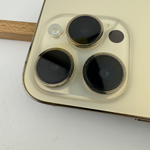 Apple iPhone 14 Pro 256GB Gold Б/У №3385 (Стан 8/10)