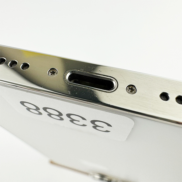 Apple iPhone 13 Pro 128GB Silver Б/У №3388 (Стан 9/10)