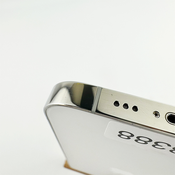 Apple iPhone 13 Pro 128GB Silver Б/У №3388 (Стан 9/10)