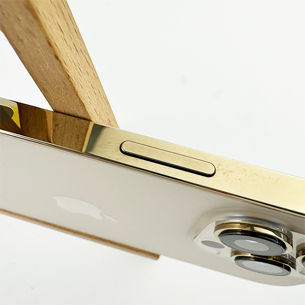 Apple iPhone 13 Pro 128GB Gold Б/У №3393 (стан 8/10)