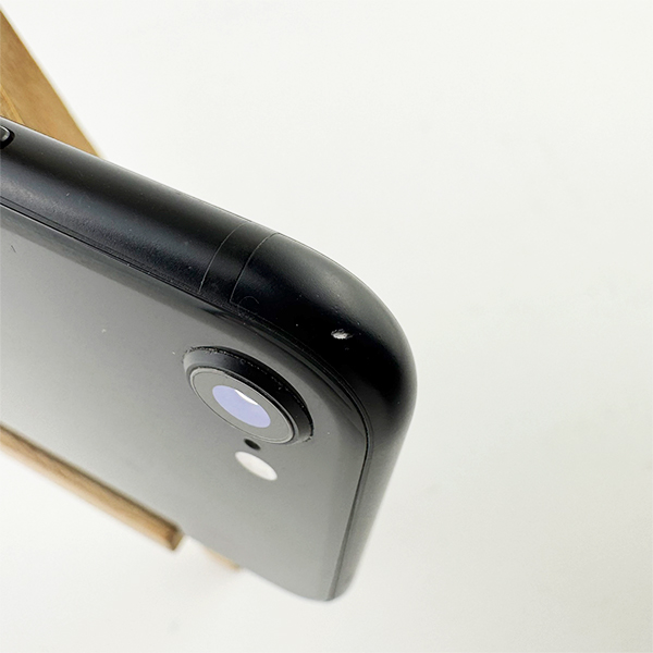 Apple SE 2 128Gb Black Б/У №2595 (Стан 8/10)
