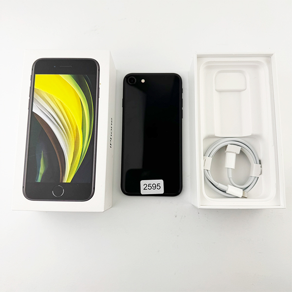 Apple SE 2 128Gb Black Б/У №2595 (Стан 8/10)
