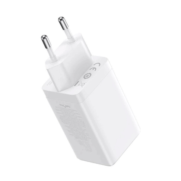 МЗП Baseus GaN3 Pro Fast Charger 2xType-C+USB 65W White (CCGP050102)