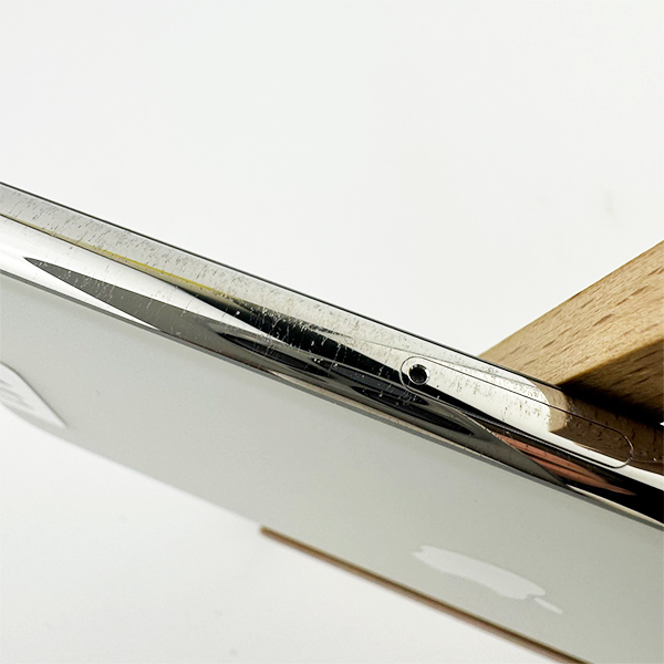 Apple iPhone 11Pro 64GB Silver Б/У №3141 (Стан 8/10)