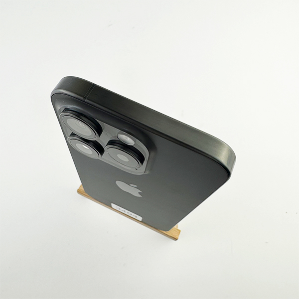 Apple iPhone 15 Pro 128GB Black Titanium Б/У №3494 (Стан 8/10)