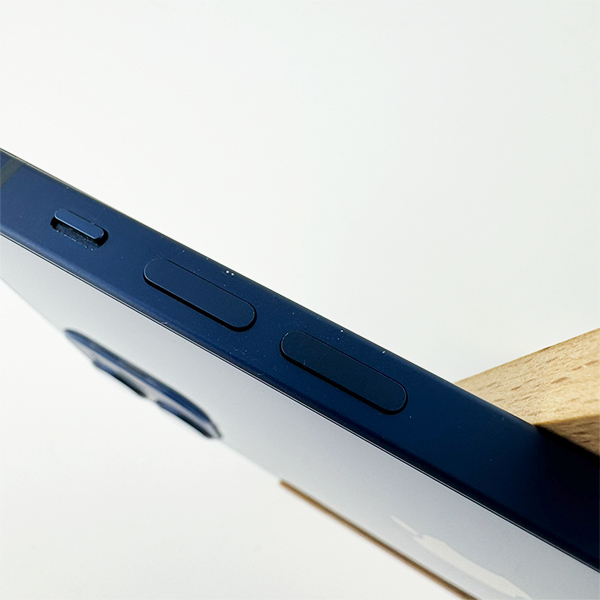 Apple iPhone 12 128GB Blue Б/У №2887 (Стан 8/10)
