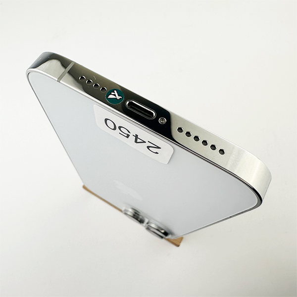Apple iPhone 14 Pro Max 128GB Silver Б/У №2450 (Стан 8/10)