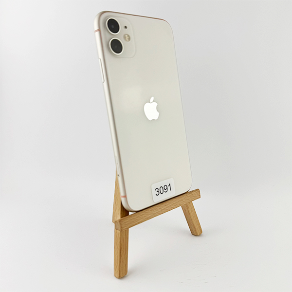 Apple iPhone 11 64GB White Б/У №3091 (Стан 8/10)