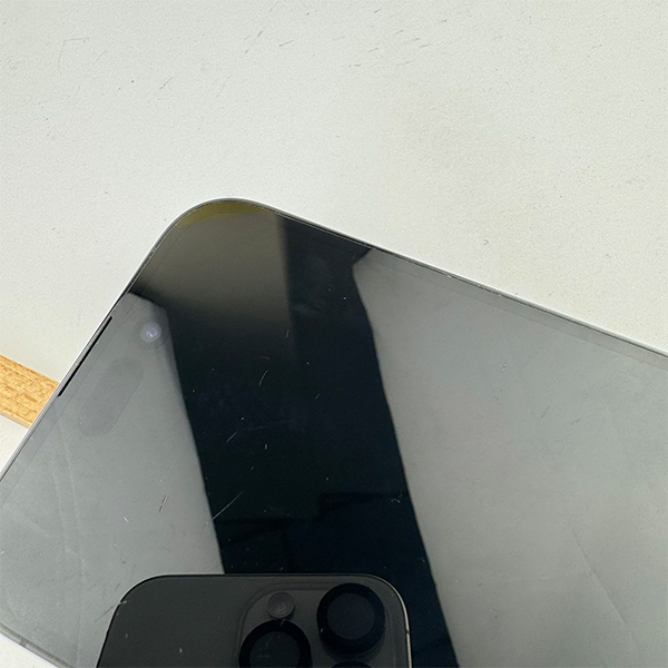 Apple iPhone 14 Pro 128GB Space Black Б/У №3594 (Стан 8/10)