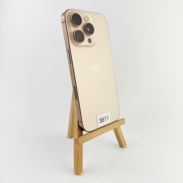 Apple iPhone 16 Pro 128GB Desert Titanium Б/У №3611 (Стан 8/10)