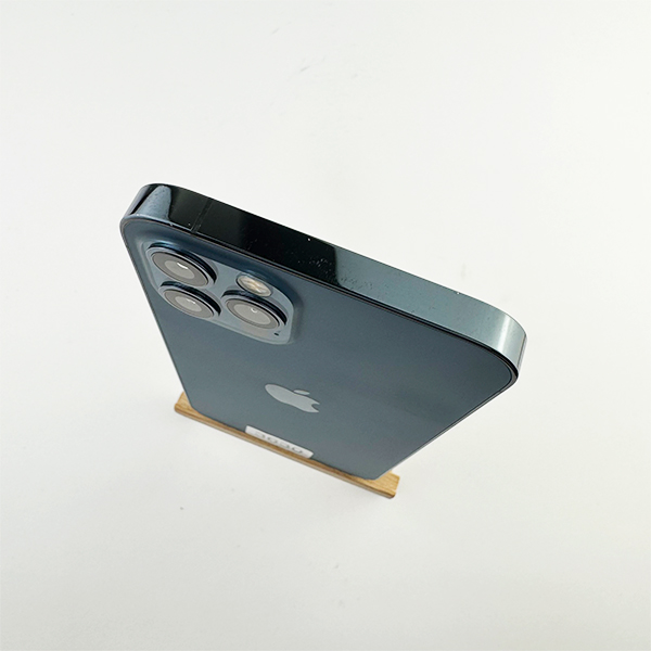 Apple iPhone 12 Pro 256GB Pacific Blue Б/У №3630 (Стан 8/10)