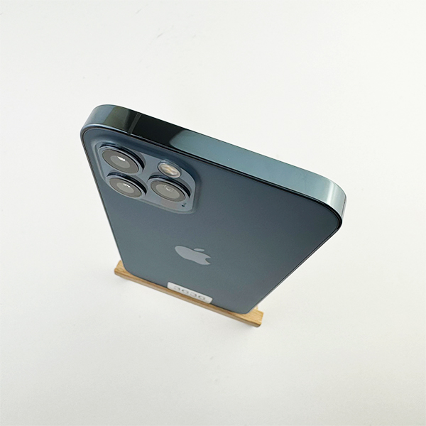 Apple iPhone 12 Pro 256GB Pacific Blue Б/У №3636 (Стан 8/10)