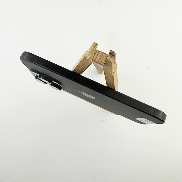 Apple iPhone 16 Pro 128GB Black Titanium Б/У №3638 (Стан 9/10)