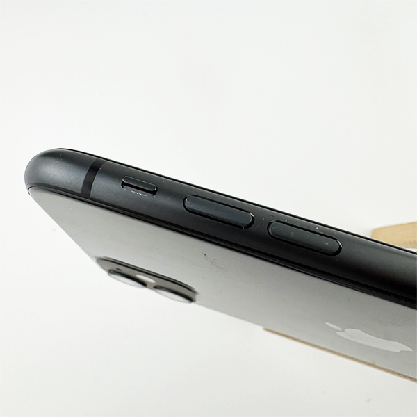 Apple iPhone 11 256GB Black Б/У №3460 (Стан 7/10)