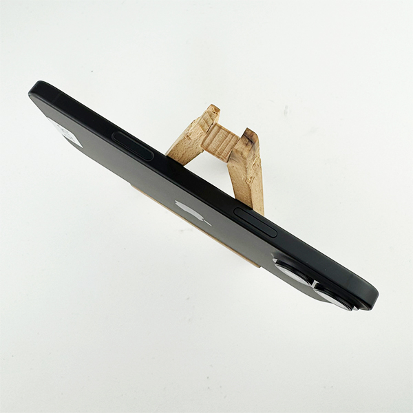 Apple iPhone 16 Plus 128GB Black Titanium (e-Sim) Б/У №3476 (Стан 9/10)