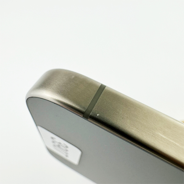 Apple iPhone 15 Pro 256GB Natural Titanium Б/У №3907 (Стан 9/10)