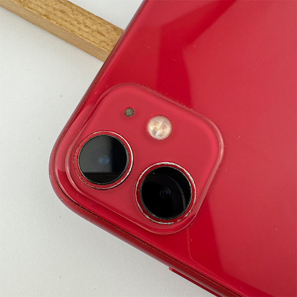 Apple iPhone 11 128GB Red Б/У №3911 (Стан 7/10)