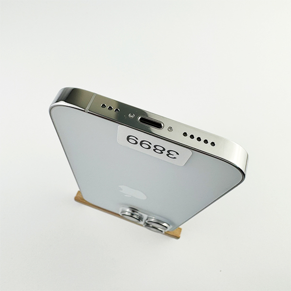 Apple iPhone 14 Pro 128GB Silver Б/У №3899 (Стан 8/10)