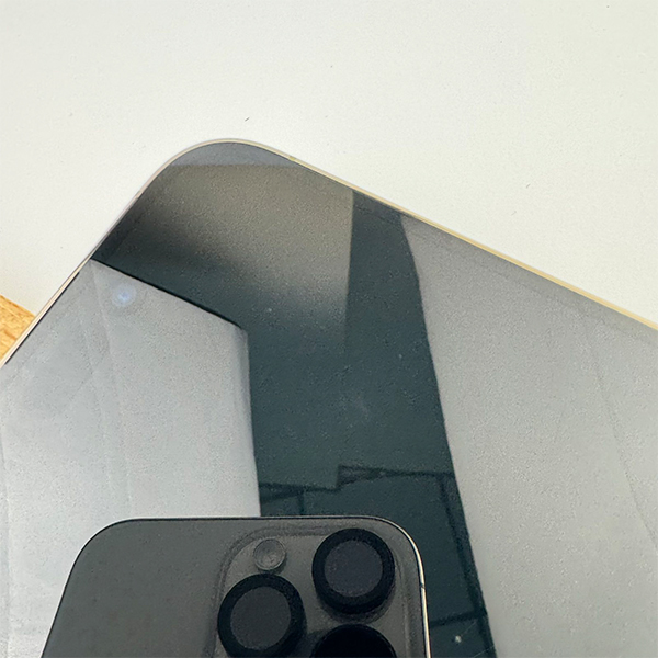 Apple iPhone 14 Pro 256GB Gold Б/У №3902 (стан 8/10)
