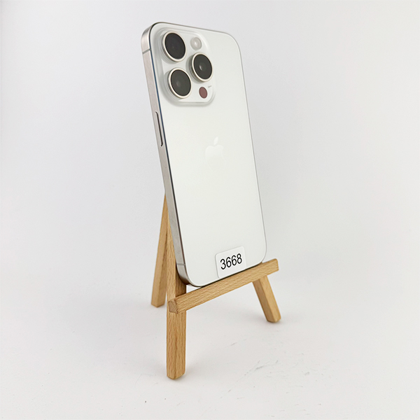 Apple iPhone 15 Pro 128GB White Titanium Б/У  №3668 (Стан 8/10)