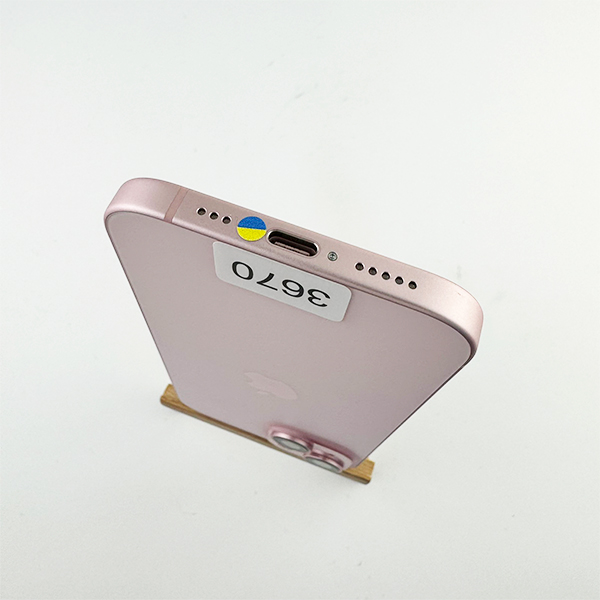 Apple iPhone 15 256GB Pink Б/У №3670 (Стан 9/10)