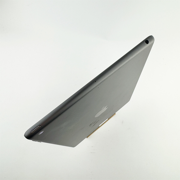 Apple iPad 10.2 64GB WI-FI 2021 9genration Space Gray №3672 (Стан 10/10)