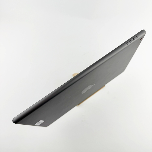 Apple iPad 128GB WI-FI 2020 8genration Space Gray №3673 (Стан 9/10)